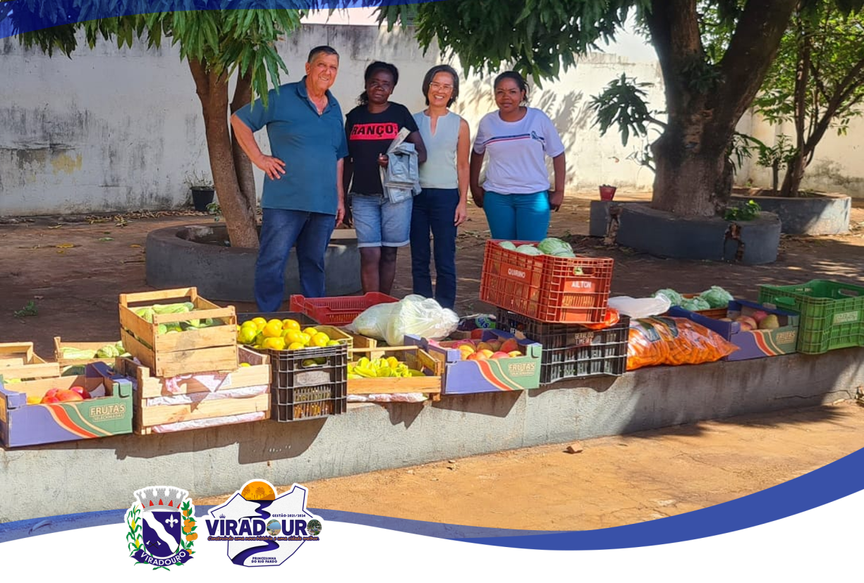Ação Solidária: Fundo Social mais uma vez fez distribuição de frutas e legumes.