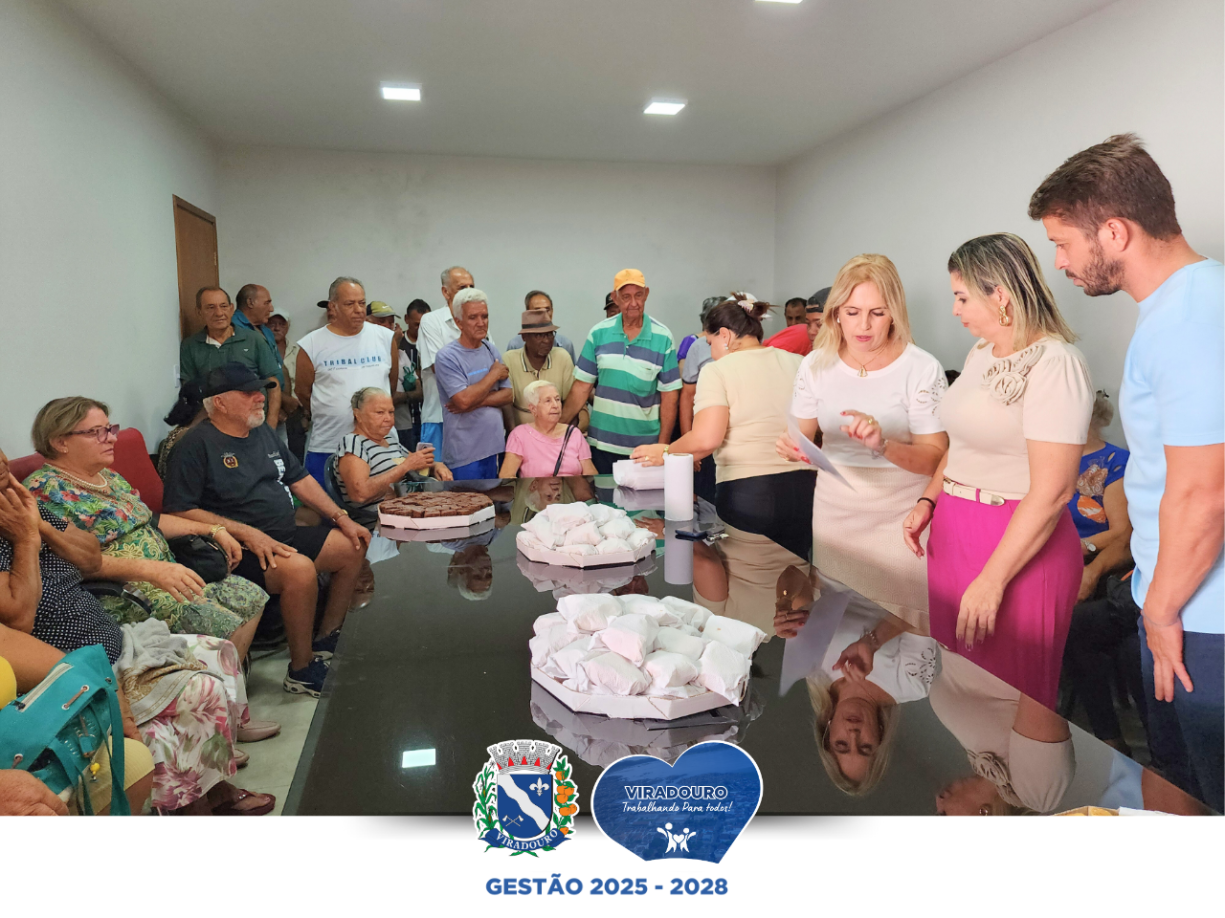 Idosos do CCI Hélio Guerreiro visitam o Paço Municipal e são recebidos com Café da Manhã Especial