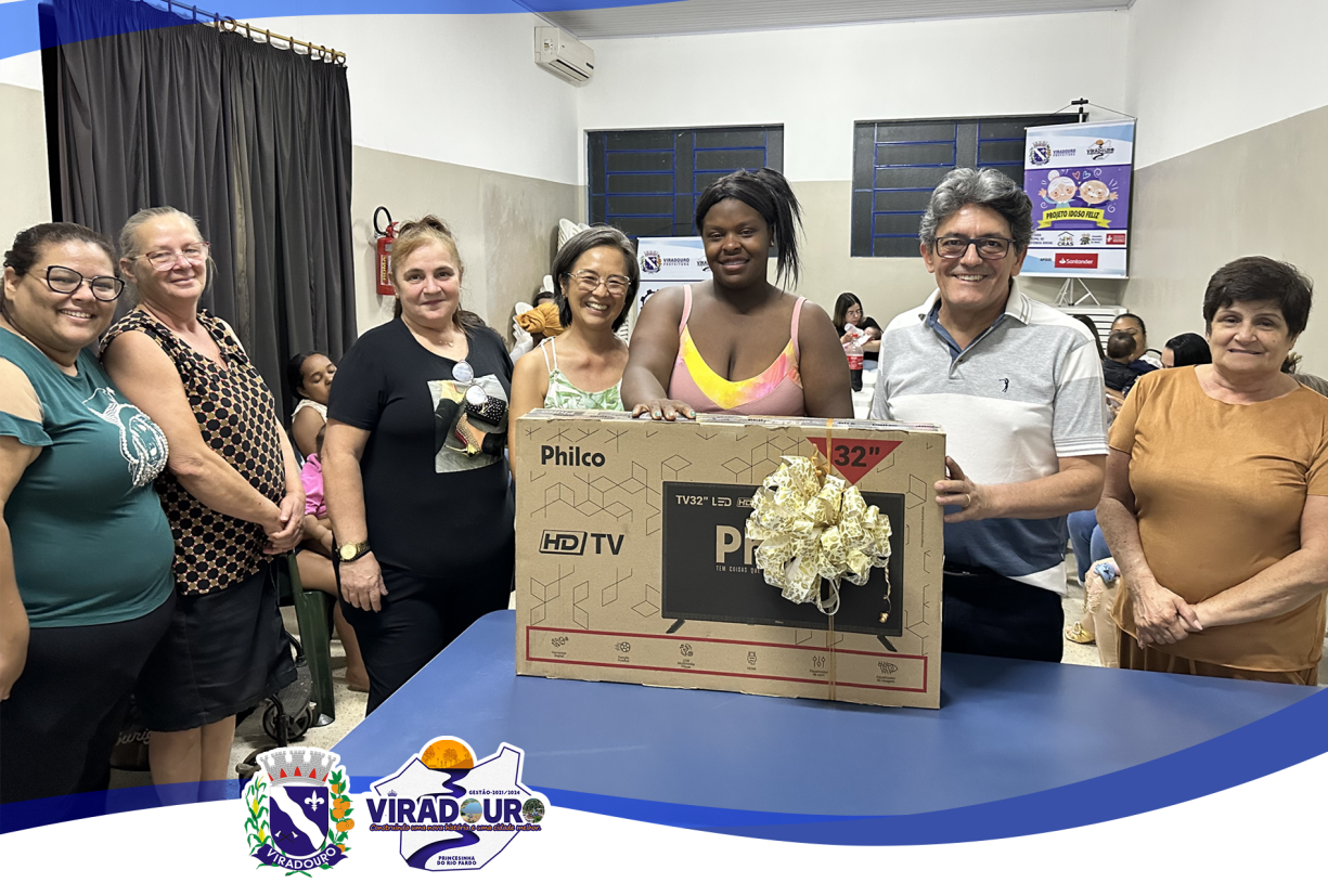 Sorteio Premia Mãe do Curso de Gestante de Viradouro, com uma TV, como incentivo ao parto normal.