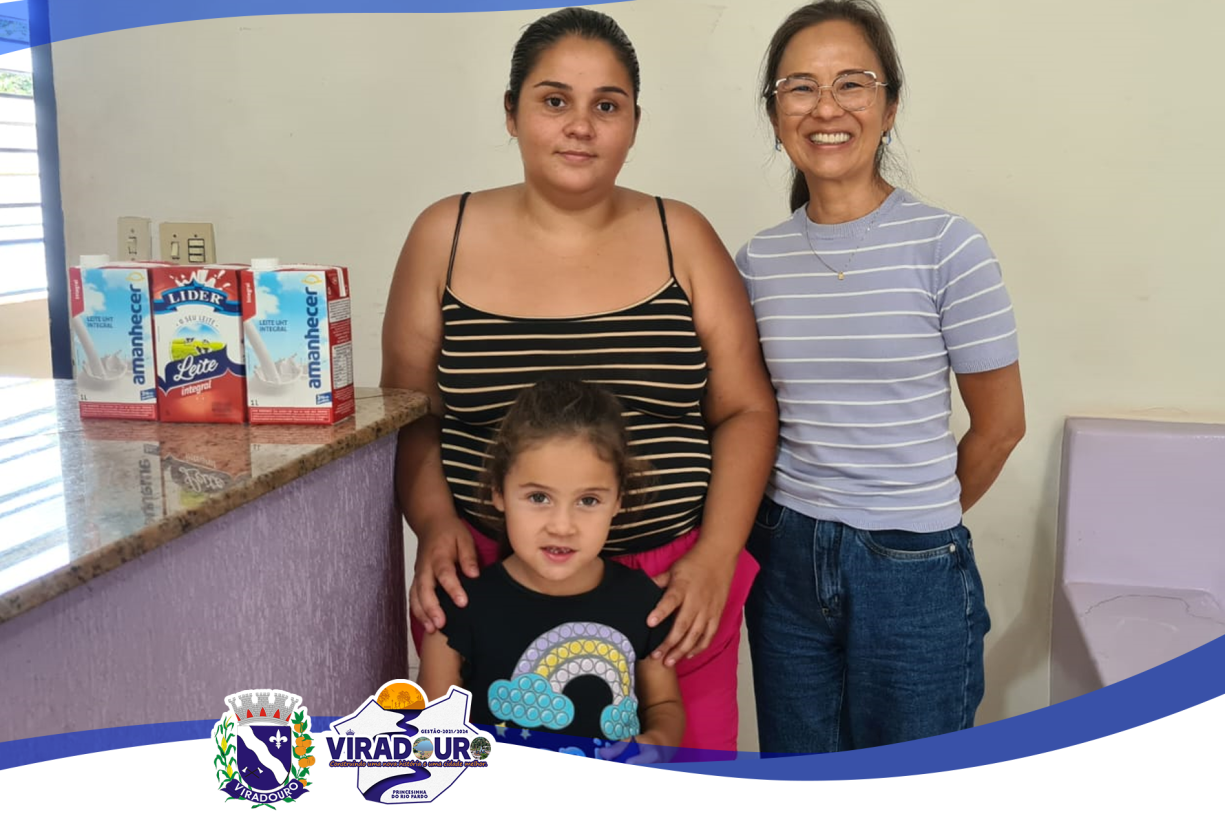 OS LEITES ARRECADADOS NO CAMPEONATO MUNICIPAL DE FUTSAL SÃO ENTREGUES PARA FAMÍLIAS REFERENCIADAS PELO CRAS PELO FUNDO SOCIAL.